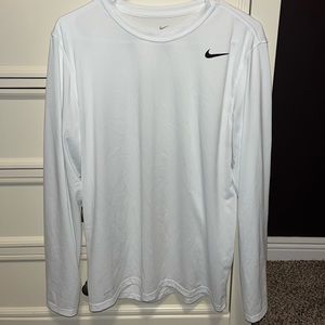 Nike Men’s Long Sleeve White Tee